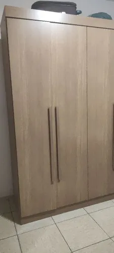 Guarda Roupas 6 Portas