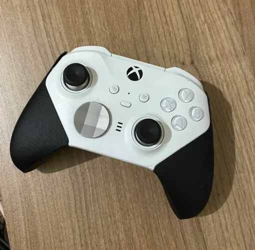 Controle Xbox Elite Series 2 Branco com drift + paddles traseiros
