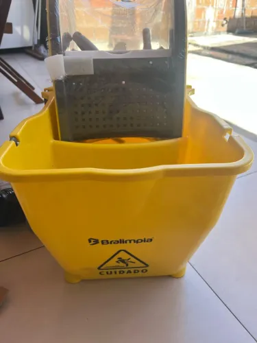Venda de MOP de limpeza novo mais 10 Refil