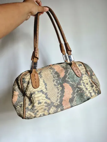 Bolsa luz da lua original em couro