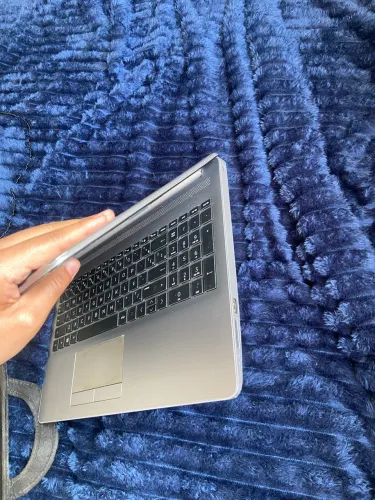 Notebook G7 250 