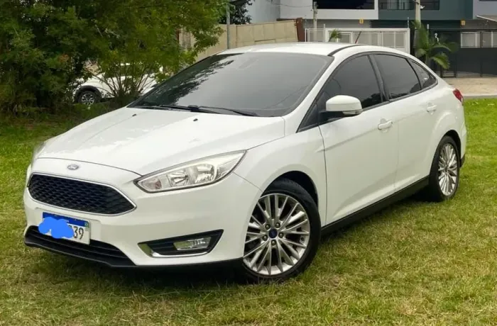 Ford Focus Fastback Se/se Plus 2.0 Flex Aut. 2016