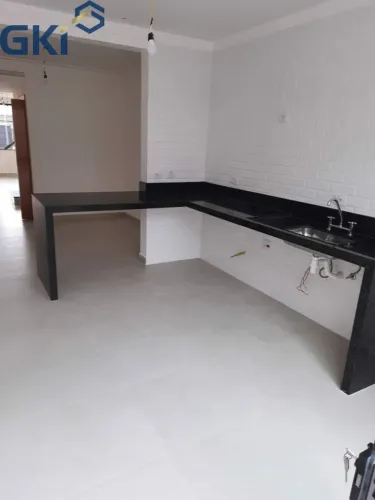 Sobrado Novo à venda 3 dormitórios, 2 vagas de garagem na Vila Alpina - SP