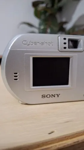 Câmera digital Sony Cyber Short 3.2