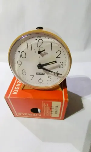 Relógio antigo despertador à corda Kienzle -caixa original  ler descrição