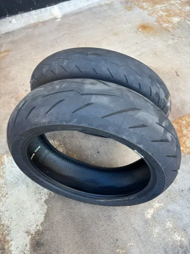 Pirelli Diablo Rosso IV 120/70R17 180/55R17