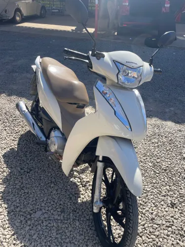 Vendo biz 125 completa