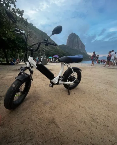 Bike elétrica LEV Cruiser