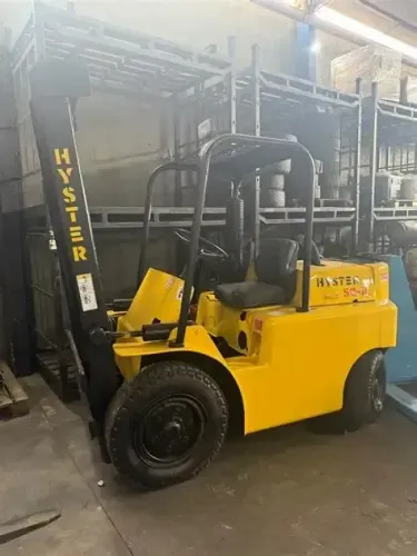 Empilhadeira Hyster 50 - 2.500 kg | Melhor Custo-Benefício