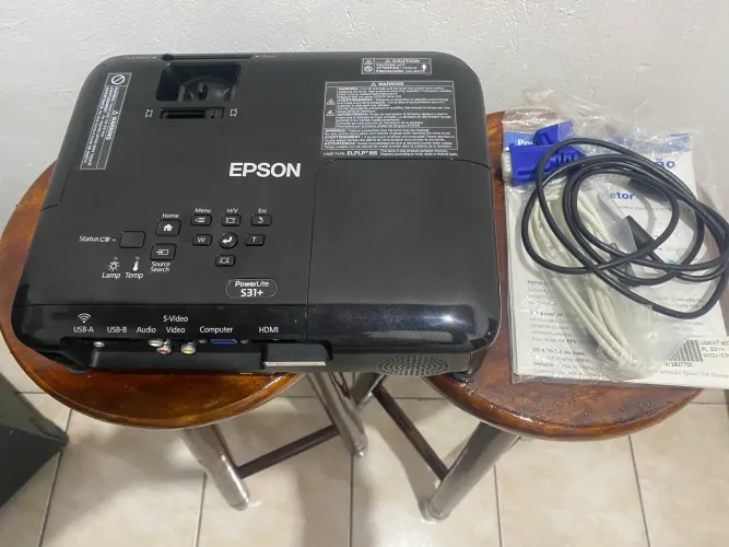 PRA VENDER!! PROJETOR TOP DE LINHA EPSON POWERLITE S31+