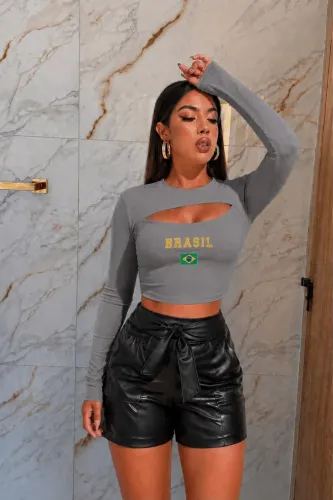 Cropped do Brasil