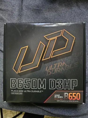 Placa-Mãe Gigabyte B650M D3HP AM5 DDR5 - Open Box - Nova
