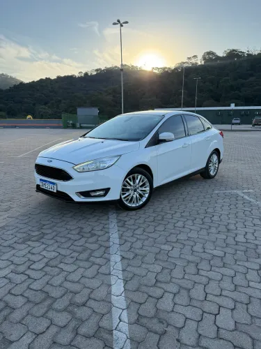 Ford Focus Fastback Se/se Plus 2.0 Flex Aut. 2018
