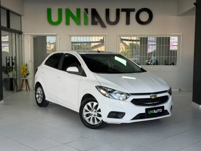 Chevrolet Onix Hatch LT 1.4 8V Flex Power Mec. 4P 2018