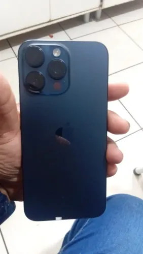 iPhone 15 Pro Max Azul Titânio | Excelente Aparelho | Bateria 83%
