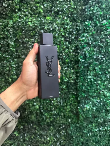 Yves Saint Laurent MYSLF Le Parfum Amadeirado Oriental 100ml Masculino