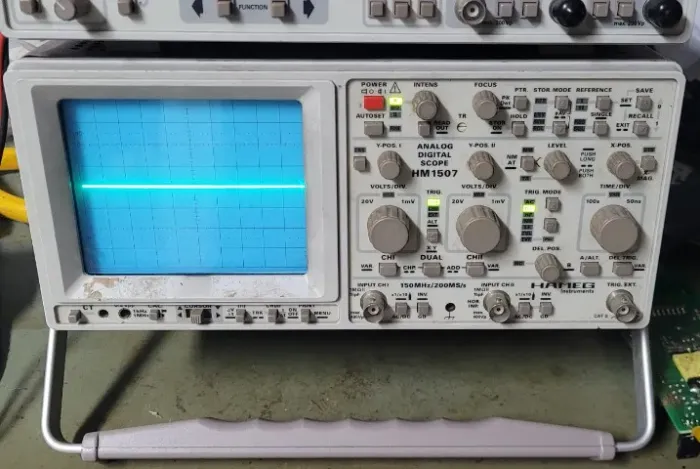 Osciloscópio analogico Hameg HM1507