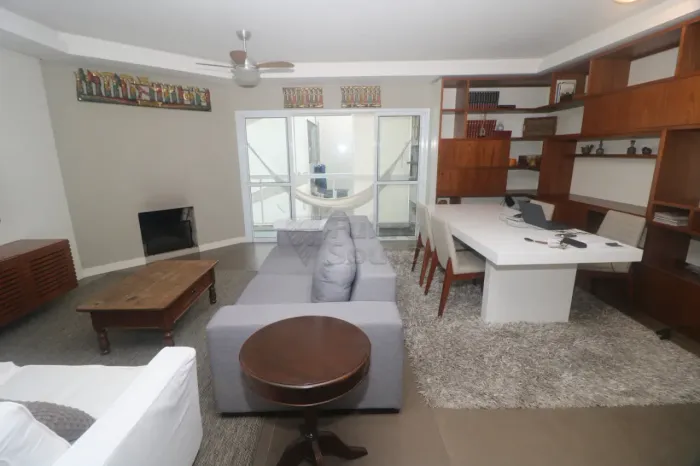 Apartamento mobiliado no Edifício Manhattan