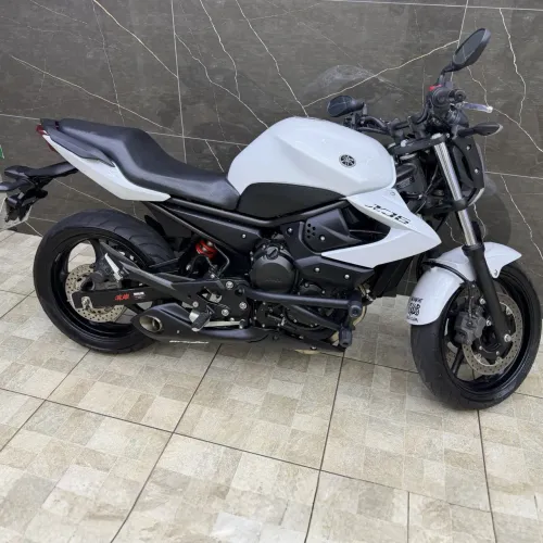 Yamaha XJ6 N 