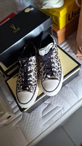 Tenis