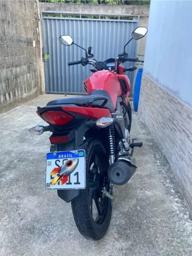 Vendo ou troco por moto maior 