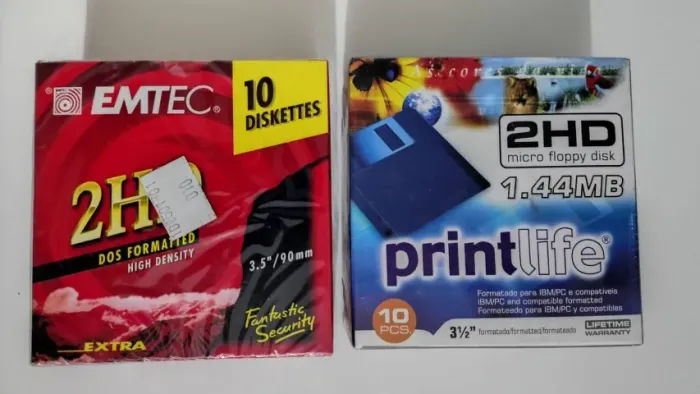Disquetes Emtec e Printlife lacradas  Disquete 1,44MB 3,5" 
