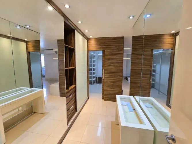 APARTAMENTO DE ALTO PADRÃO CONDOMÍNIO ACAPULCO | CALHAU/ VISTA MAR/ ANDAR ALTO