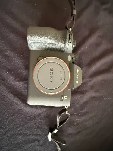 Sony a7IV - 726 disparos