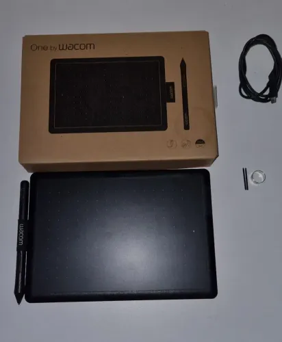 Mesa digitalizadora Wacom CTL472