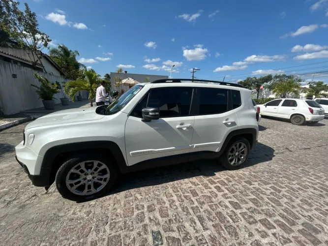 Jeep Renegade Long. T270 1.3 TB 4X2 Flex Aut. 2025