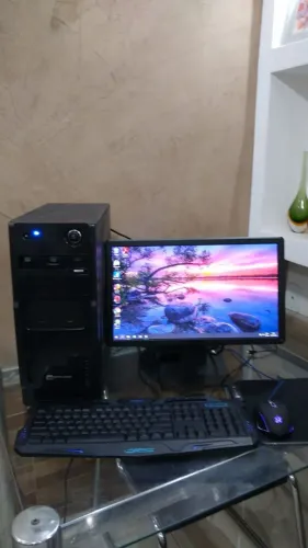 Pc intel Com SSD 120 Gb, Tela 17 Pol, Memória 4 Gb, HD 500 Gb, Bem Rápido, Ótimo Estado.