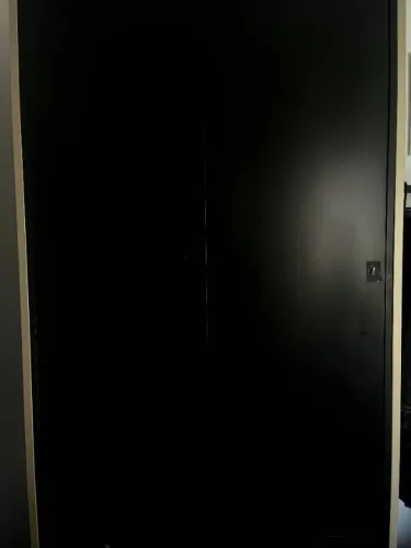 Guarda-roupa preto Olivar Móveis