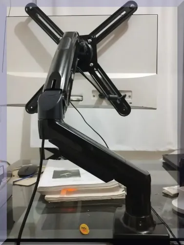 Suporte Articulado com Amortecimento a Gás para Telas de PC F80 Pronta entrega
