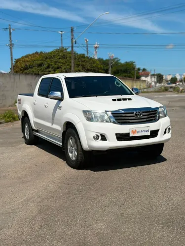 Toyota Hilux CD SRV D4-d 4X4 3.0 TDI Diesel AUT 2014