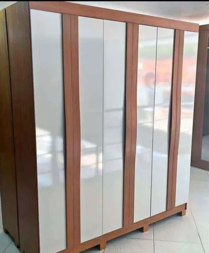 Lindo guarda roupa casal em promoção!!
