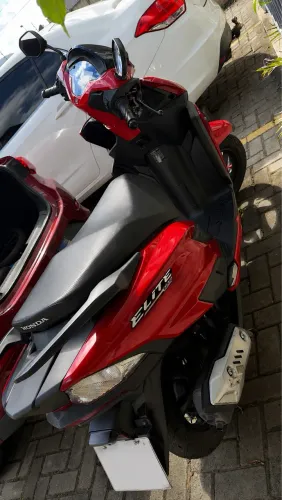 Honda Elite 2026 125cc Vermelha