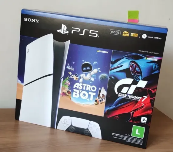 Ps5 slim 825 gb + Ps portal + controle extra