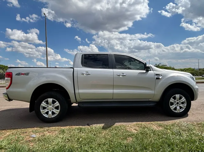 Ford Ranger XLT 3.2 20V 4X4 CD Diesel Aut. 2022