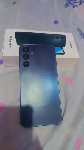 Vendo celular Samsung A 16 tudo normal com documentos
