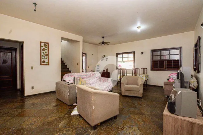 Casa à venda, 400 m² por R$ 2.300.000,00 - Camboinhas - Niterói/RJ