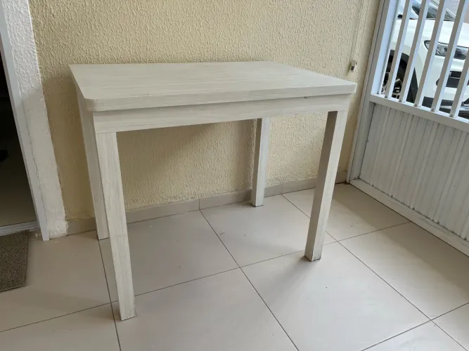Mesa de madeira 90x60