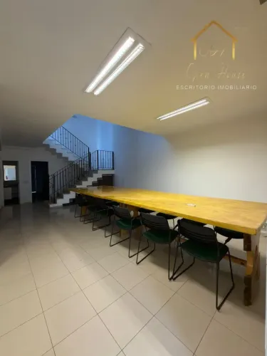 Alugo Sobrado Comercial SEMI MOBILIADO