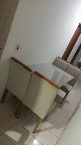 Mesa pra vender valor negociável 