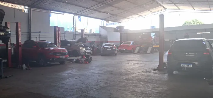 Auto Center