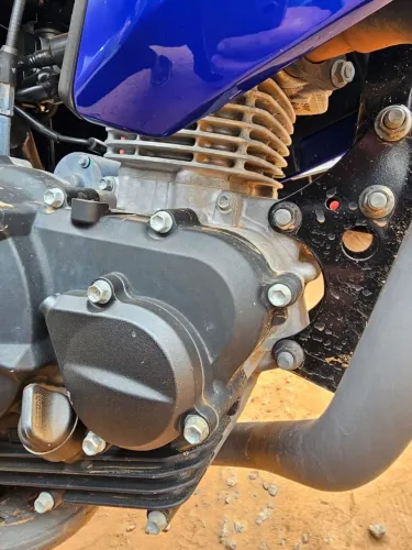 Vendo uma FZ15 em ótimo estado de conservação. Watts *