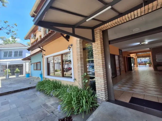 Linda Loja, 32m² frente Boulevard SP II - Muitos Clientes passagem - São Paulo II - km 26,