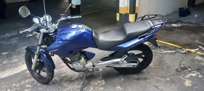 Yamaha YS 250 Fazer 250cc/ 2008 + Brinde (Kit Motociclista)