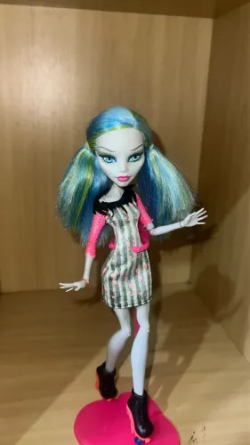 Boneca Monster high Ghoulia Roller Maze