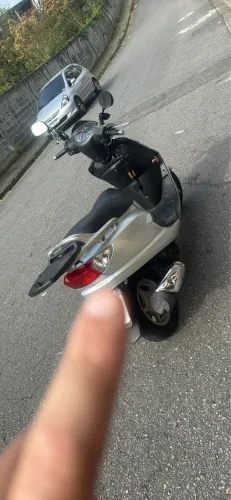 Burgman 125 impecável