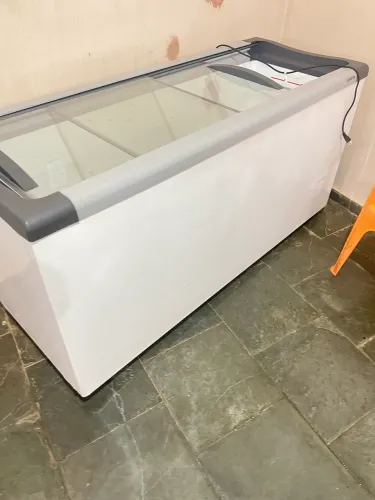 Freezer horizontal expositor